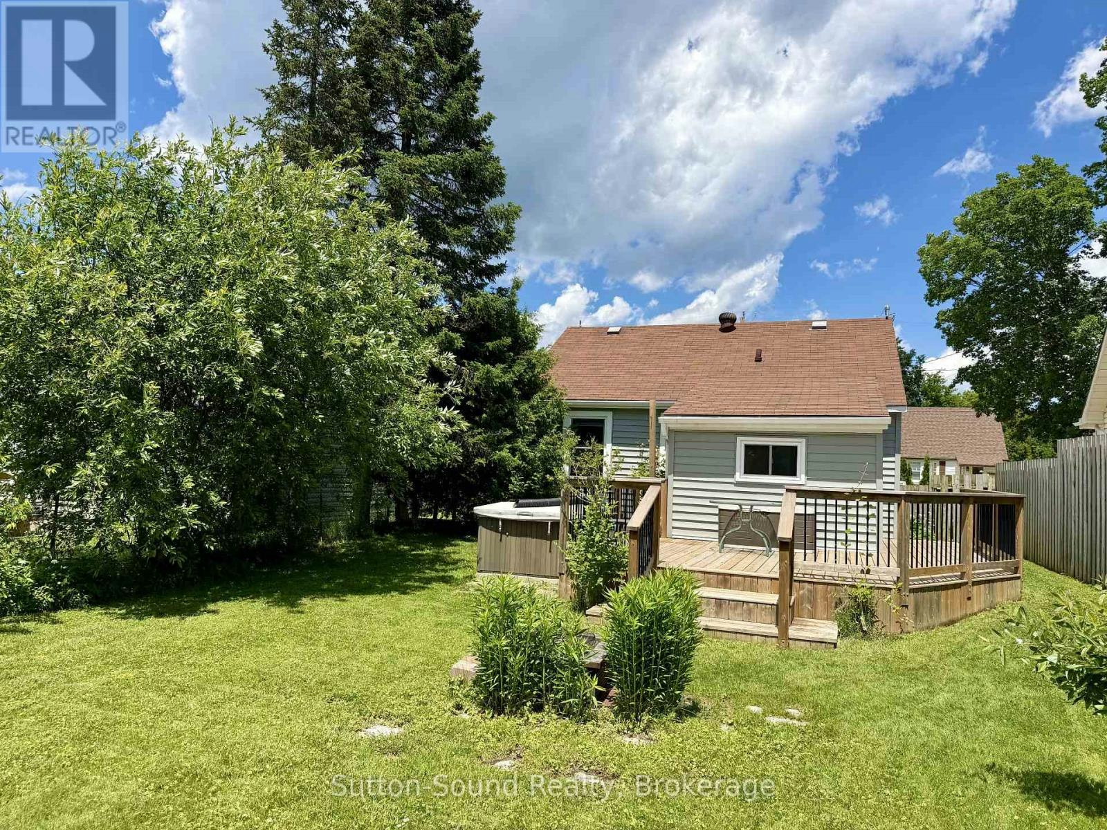 785 7th Street E, Owen Sound, ON, N4K 1J8 - 28