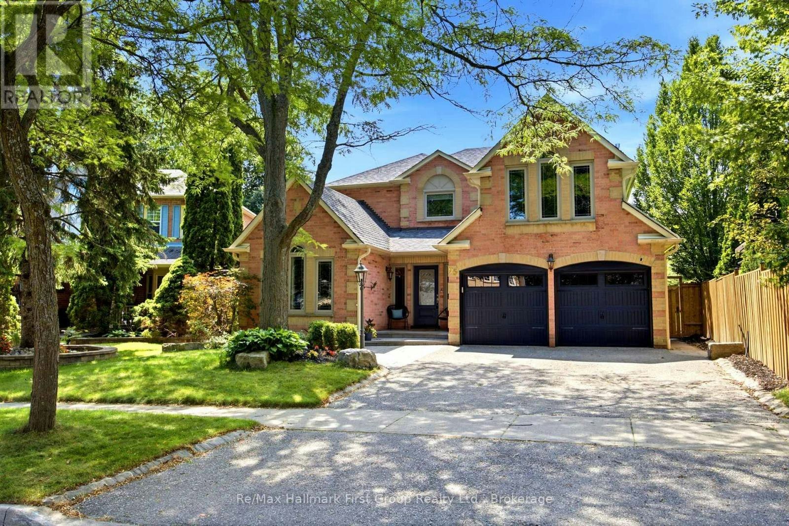 75 Allayden Drive, Whitby, ON, L1P 1L5