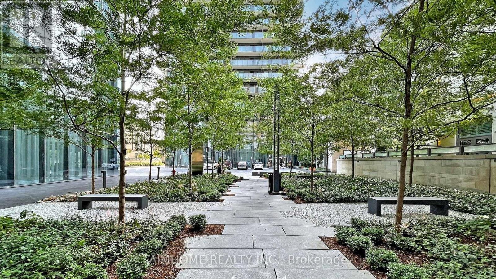 602-65 St Mary Street, Toronto, ON, M5S 0A6