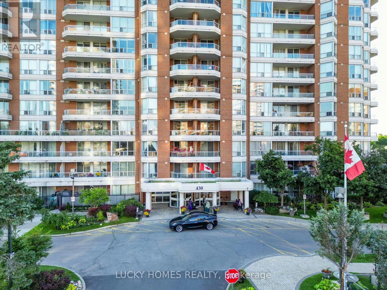 915-430 Mclevin Avenue NW, Toronto, ON, M1B 5P1
