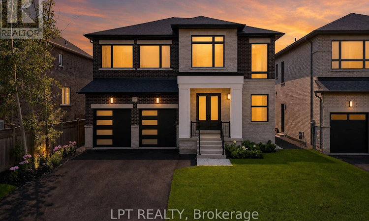 7 Richmond Park Drive