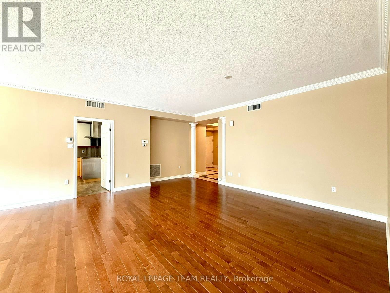 205-1480 Riverside Drive, Ottawa, ON, K1G 5H2 - 8