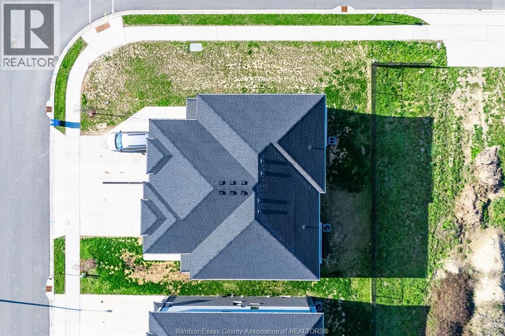 113 Eagle Street, Leamington, ON, N8H 0G5 - 32