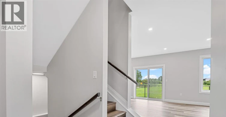 113 Eagle Street, Leamington, ON, N8H 0G5 - 4