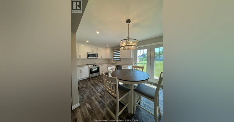 1860 Service Road, Kingsville, ON, N0P 2G0 - 6
