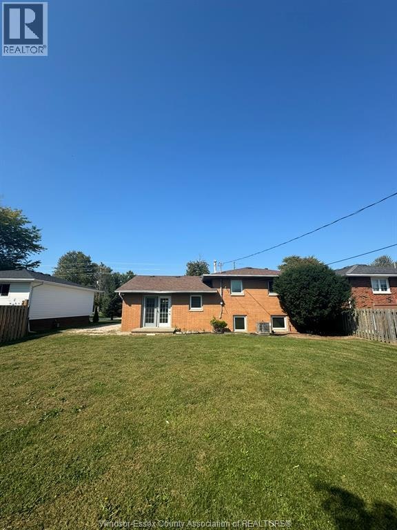 1860 Service Road, Kingsville, ON, N0P 2G0 - 31