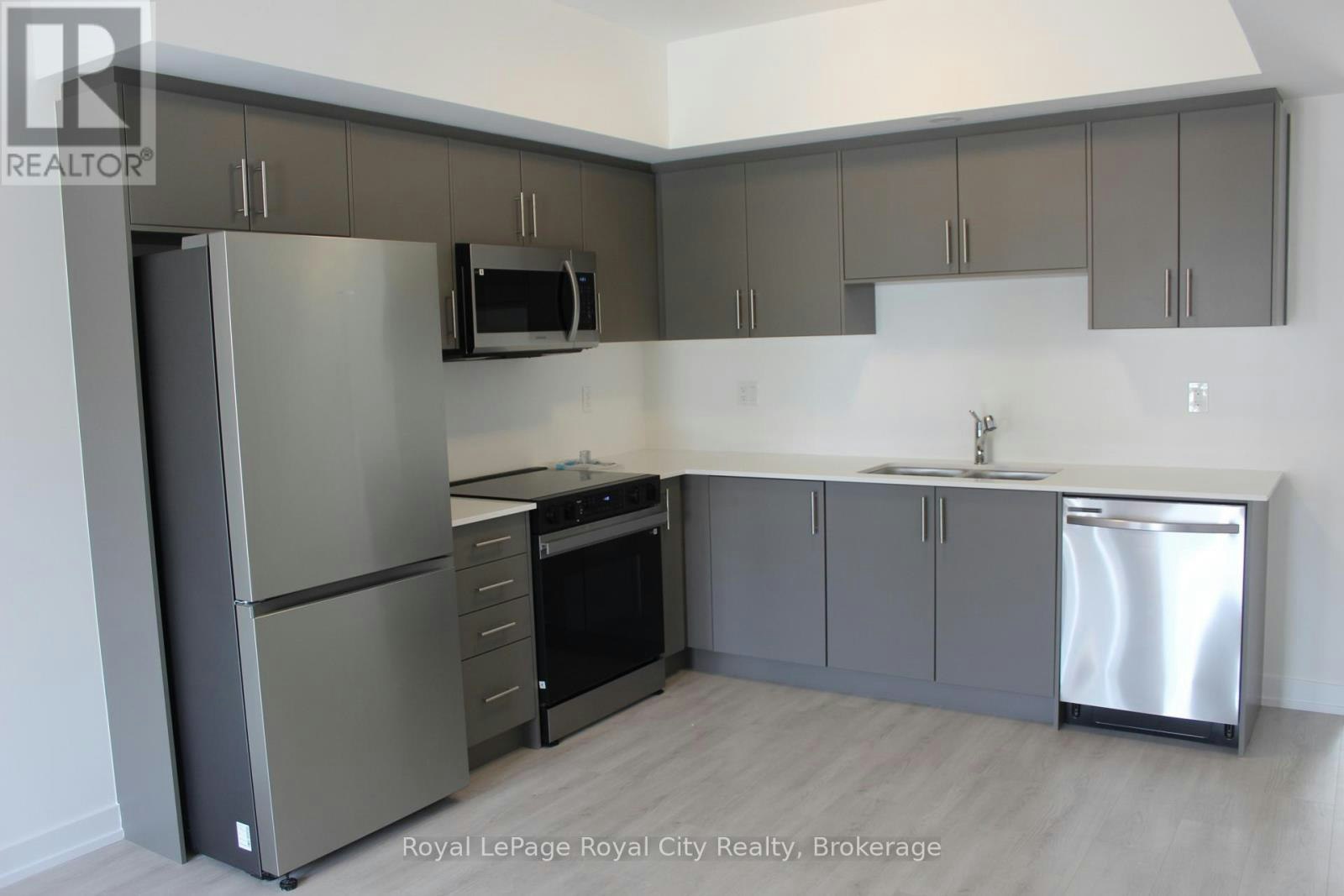 60-42 Lowes Road W, Guelph, ON, N1G 0H6 - 4