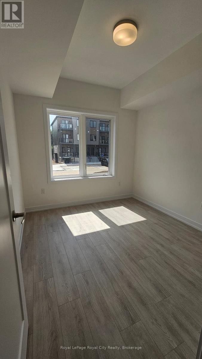 60-42 Lowes Road W, Guelph, ON, N1G 0H6 - 10