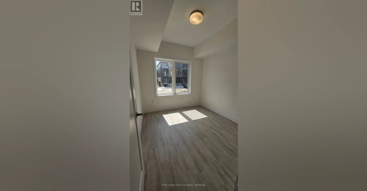 60-42 Lowes Road W, Guelph, ON, N1G 0H6 - 10
