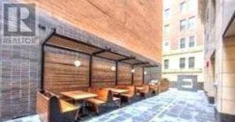 607-70 Temperance Street, Toronto, ON, M5H 4E8 - 24