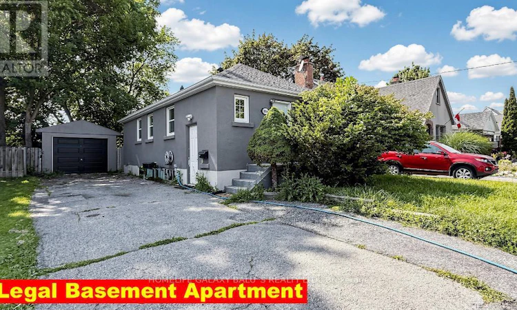 136 Central Park Boulevard N