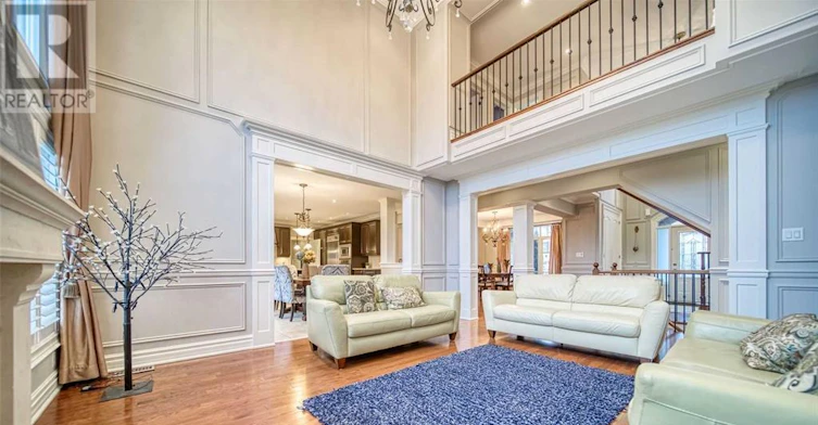 18 Soleil Boulevard, Aurora, ON, L4G 0H4 - 4
