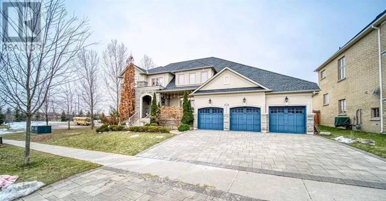18 Soleil Boulevard, Aurora, ON, L4G 0H4