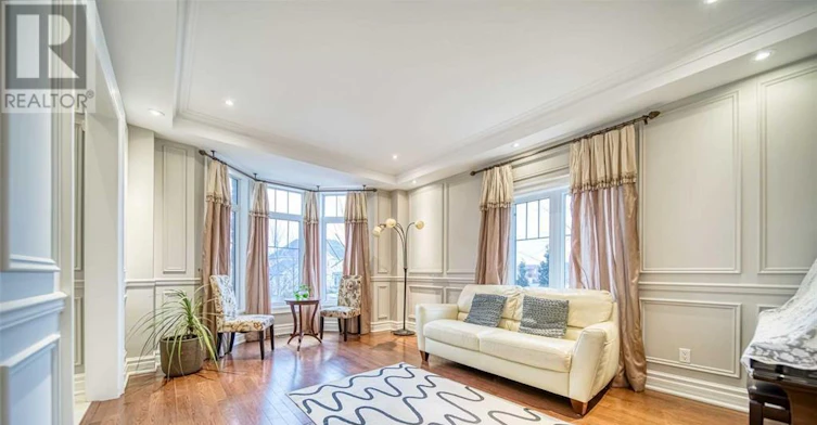 18 Soleil Boulevard, Aurora, ON, L4G 0H4 - 9