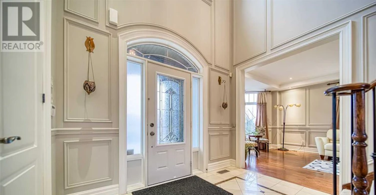 18 Soleil Boulevard, Aurora, ON, L4G 0H4 - 2