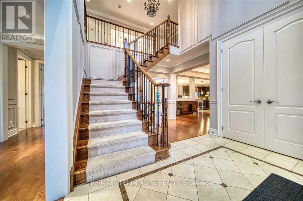 18 Soleil Boulevard, Aurora, ON, L4G 0H4 - 11