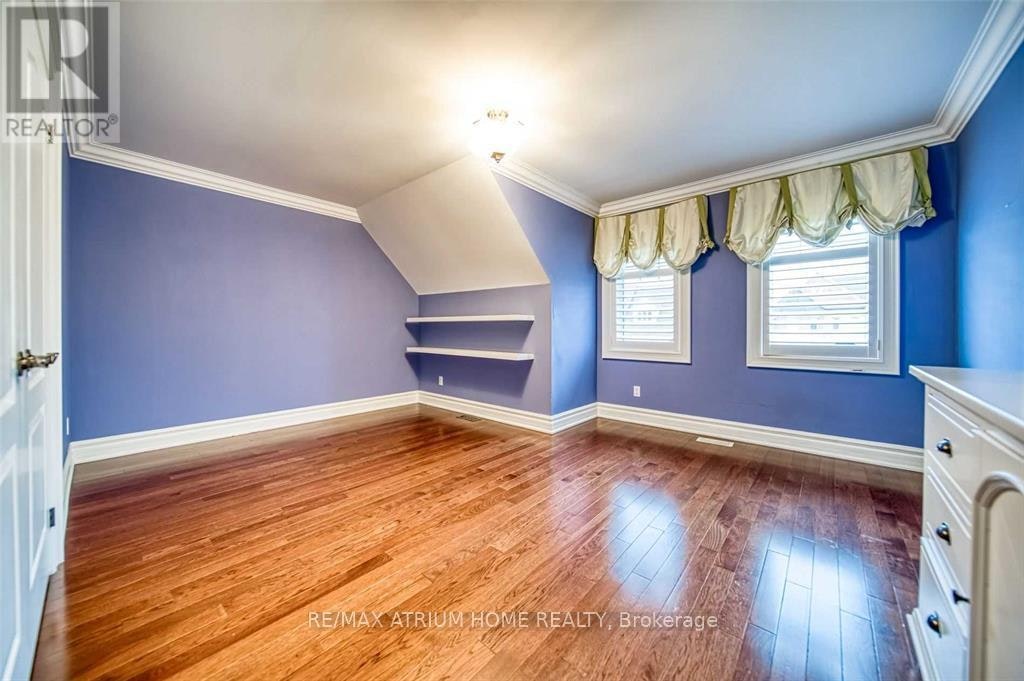 18 Soleil Boulevard, Aurora, ON, L4G 0H4 - 16