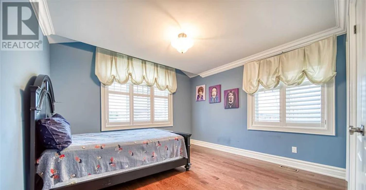 18 Soleil Boulevard, Aurora, ON, L4G 0H4 - 12