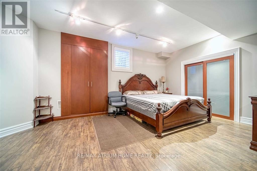 18 Soleil Boulevard, Aurora, ON, L4G 0H4 - 22