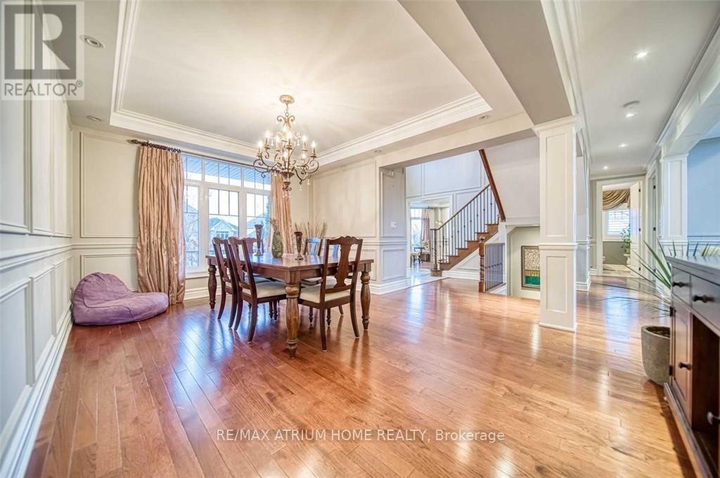 18 Soleil Boulevard, Aurora, ON, L4G 0H4 - 8