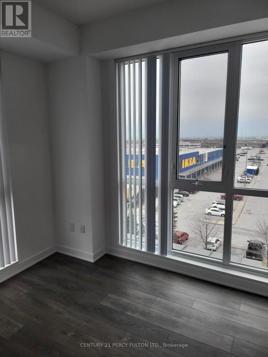 512-10 Honeycrisp Crescent, Vaughan, ON, L4K 0M7 - 9