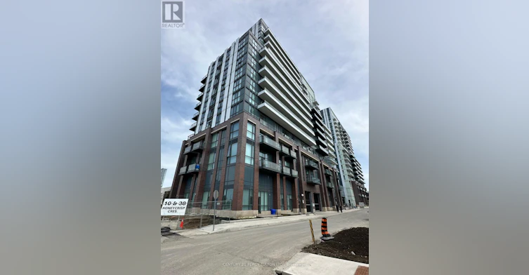 512-10 Honeycrisp Crescent, Vaughan, ON, L4K 0M7 - 2
