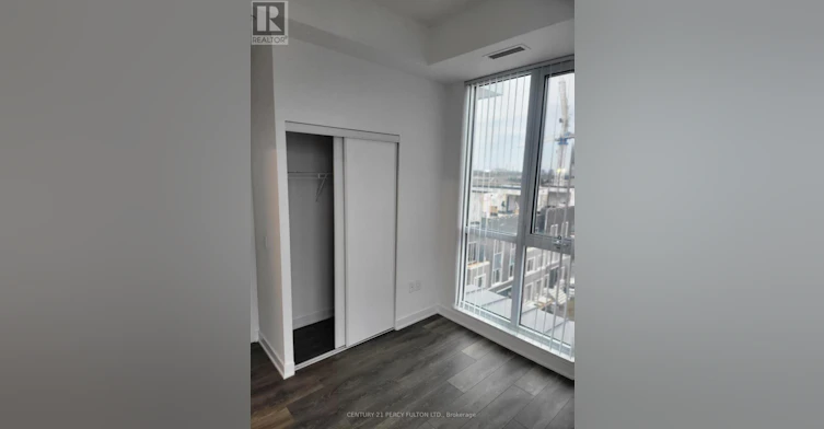 512-10 Honeycrisp Crescent, Vaughan, ON, L4K 0M7 - 19