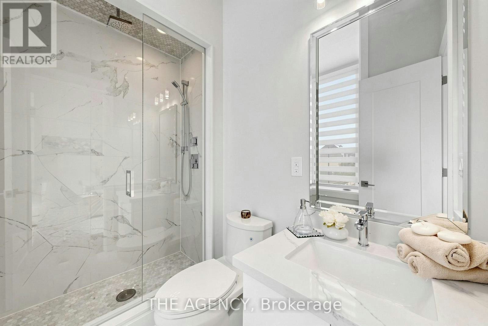 32 Conger Street, Vaughan, ON, L6A 1S2 - 32