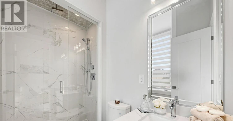 32 Conger Street, Vaughan, ON, L6A 1S2 - 32