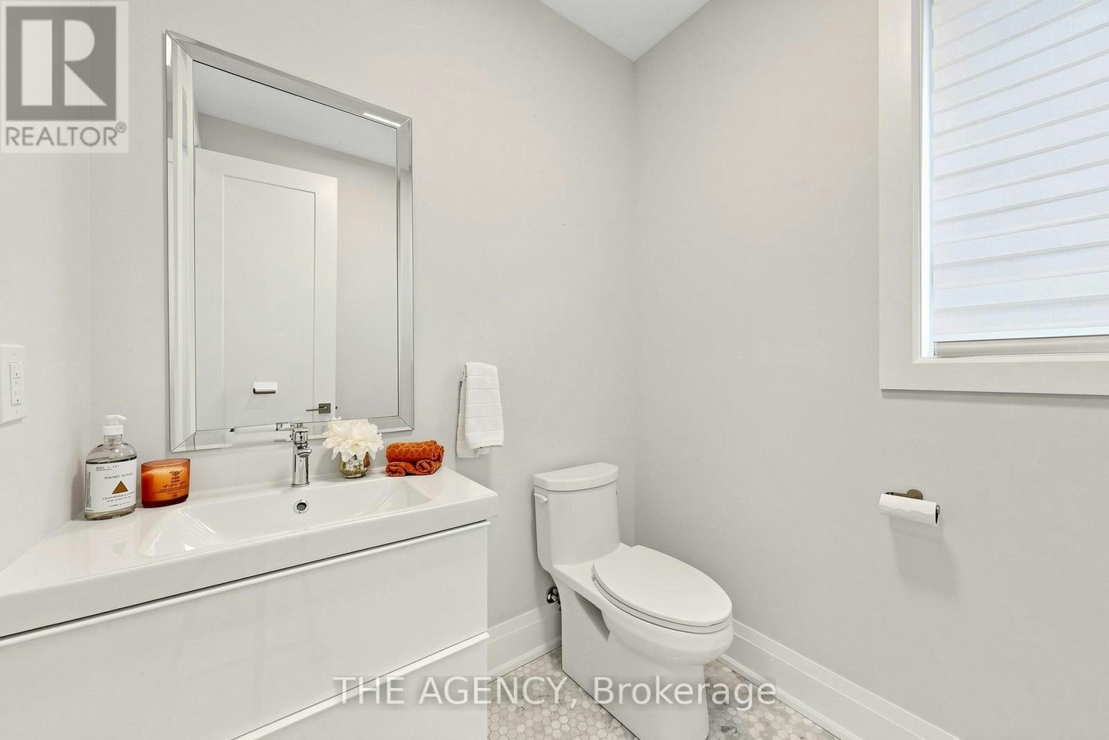 32 Conger Street, Vaughan, ON, L6A 1S2 - 16
