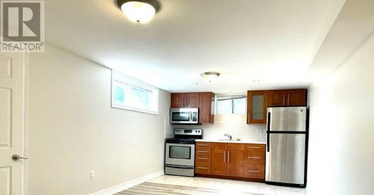 BSMNT-981 Davis Drive, Newmarket, ON, L3Y 2R7 - 2