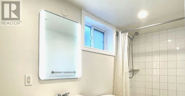 BSMNT-981 Davis Drive, Newmarket, ON, L3Y 2R7 - 6