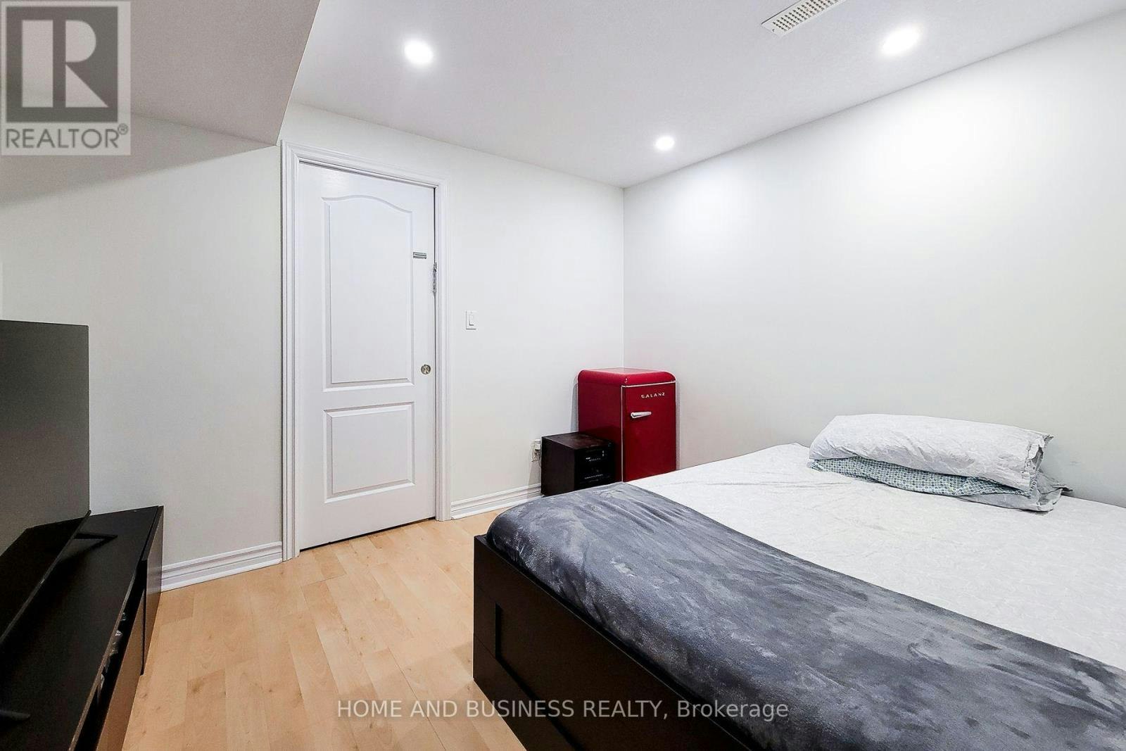 2374 Baintree Crescent, Oakville, ON, L6M 4X1 - 33