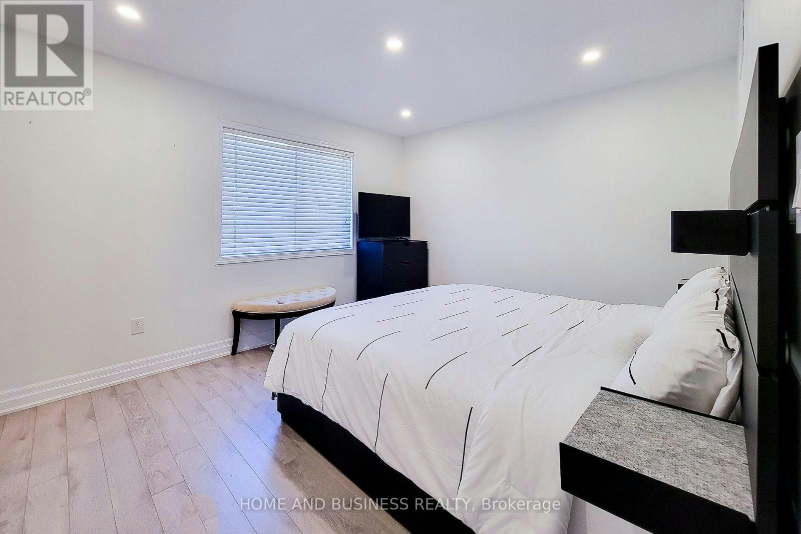 2374 Baintree Crescent, Oakville, ON, L6M 4X1 - 17