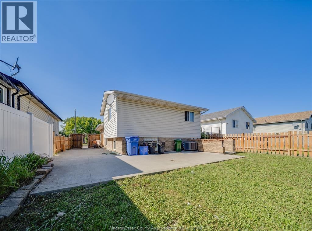1465 Foster Avenue, Windsor, ON, N8W 5P8 - 22
