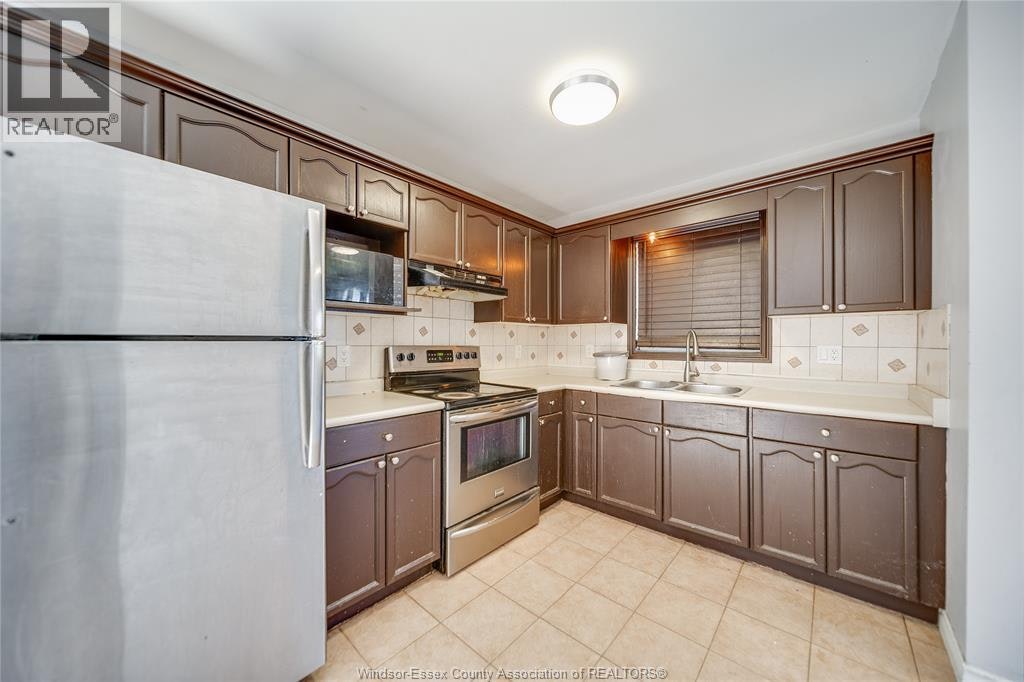 1465 Foster Avenue, Windsor, ON, N8W 5P8 - 7