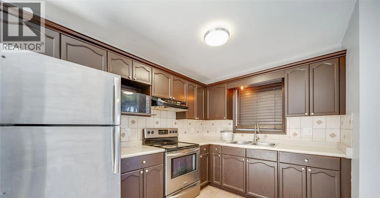 1465 Foster Avenue, Windsor, ON, N8W 5P8 - 7
