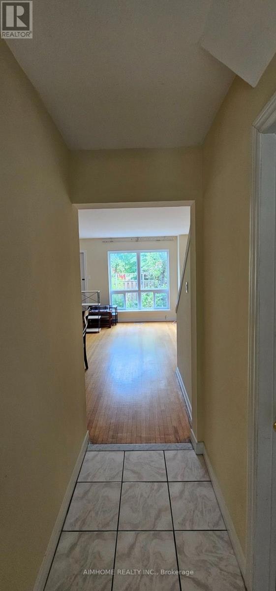 6-8 Liszt Gate, Toronto, ON, M2H 1G7 - 3