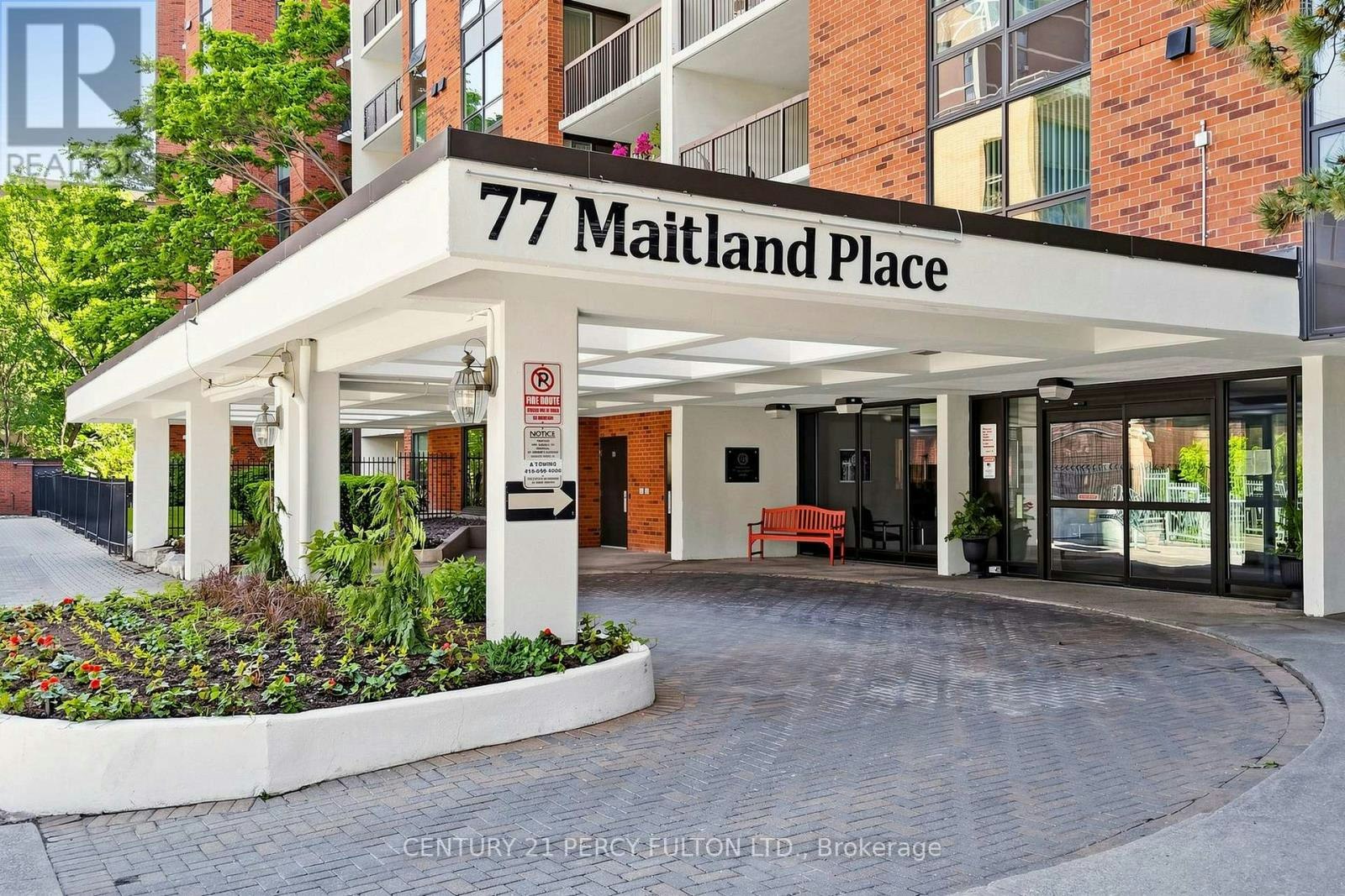 224-77 Maitland Place, Toronto, ON, M4Y 2V6