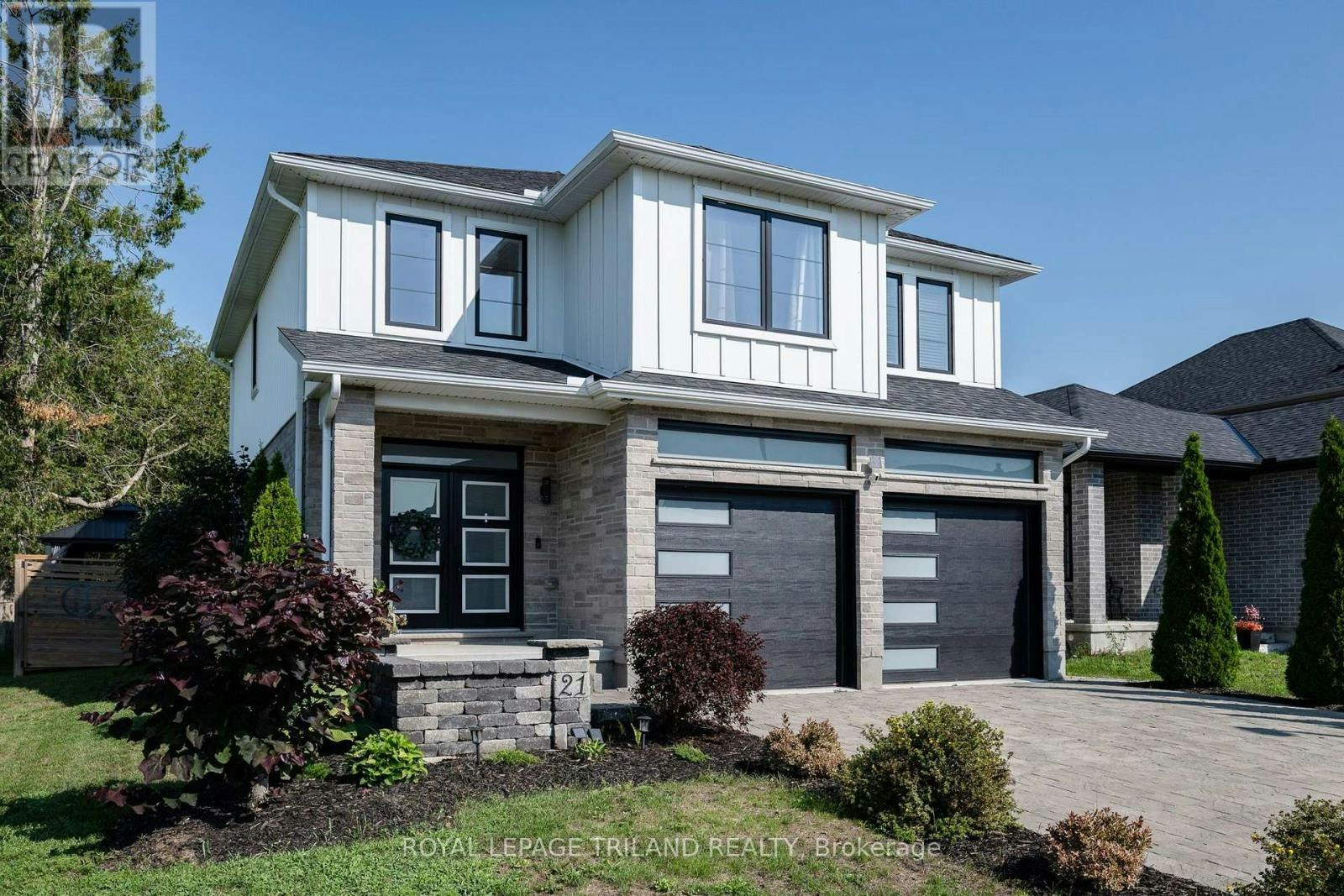 21 Armstrong Street, Strathroy, ON, N0L 1W0
