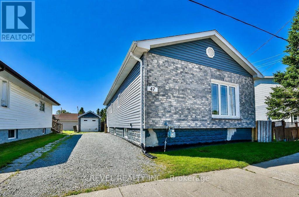 47 Essa Avenue, Timmins, ON, P0N 1H0