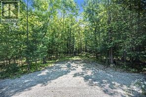6 Rock Forest Road, Ottawa, ON, K0A 1T0