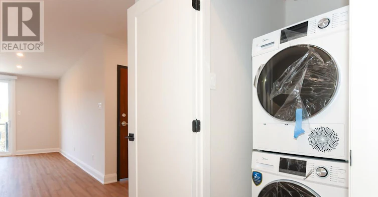 4-35 Monk Street, Ottawa, ON, K1S 3Y7 - 9