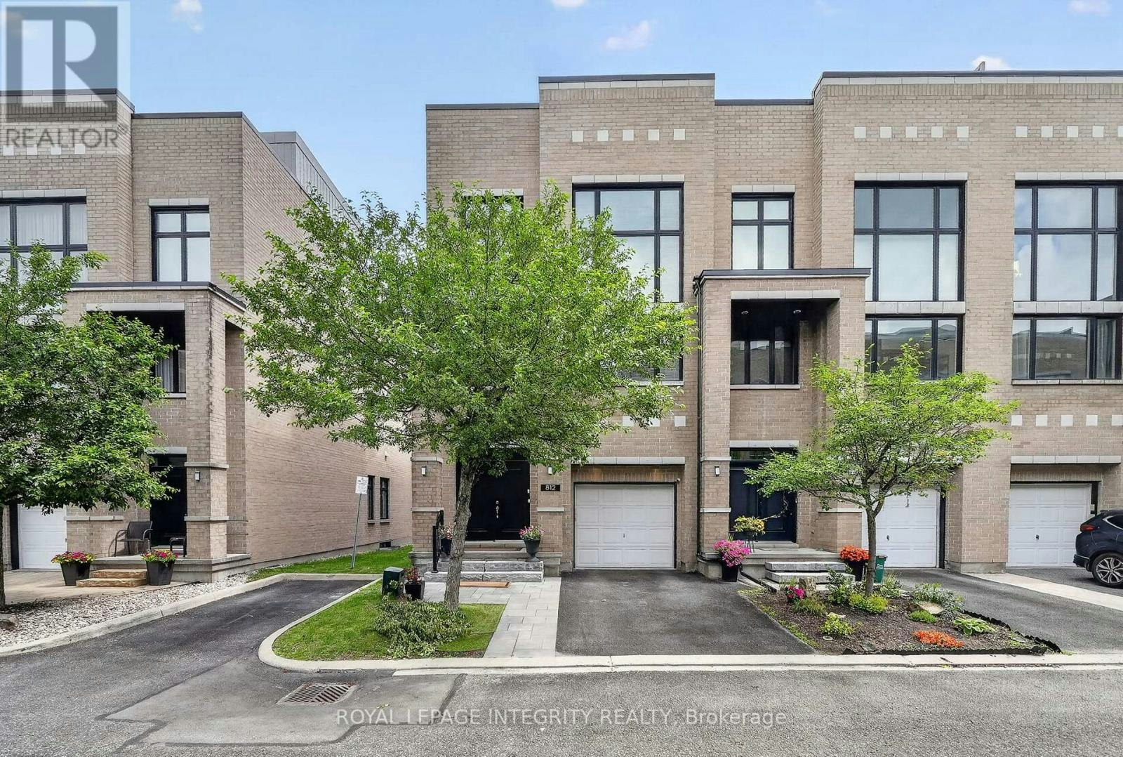 812 Petra Private, Ottawa, ON, K2T 0G3