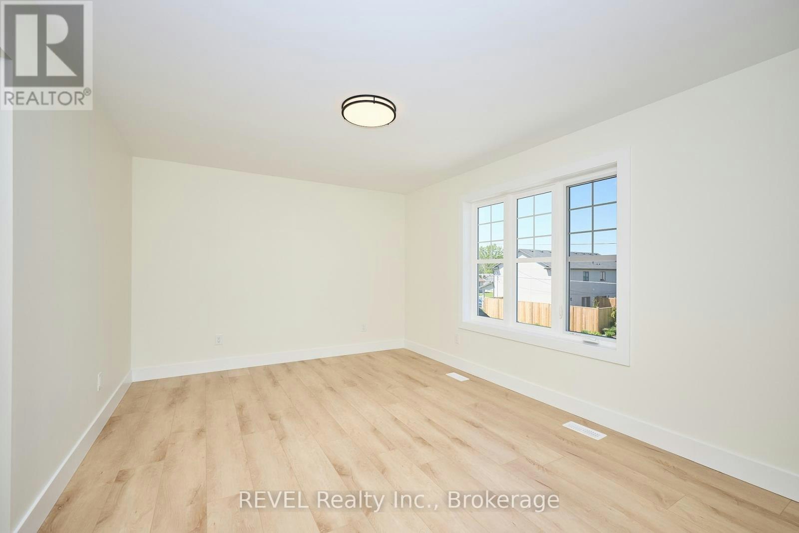UPPER UNIT-4650 Belfast Avenue, Niagara Falls, ON, L2E 4G3 - 11