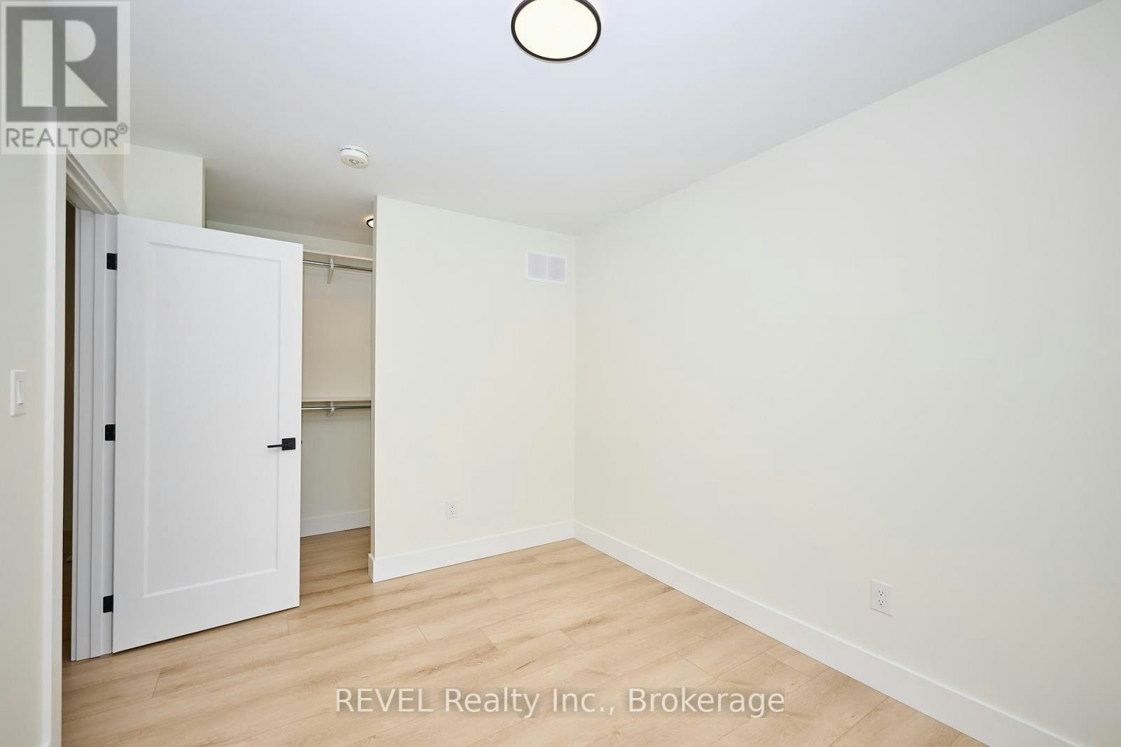 UPPER UNIT-4650 Belfast Avenue, Niagara Falls, ON, L2E 4G3 - 16