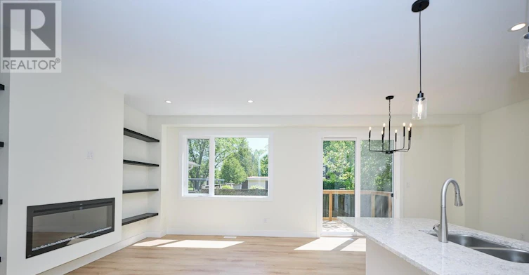 UPPER UNIT-4650 Belfast Avenue, Niagara Falls, ON, L2E 4G3 - 4