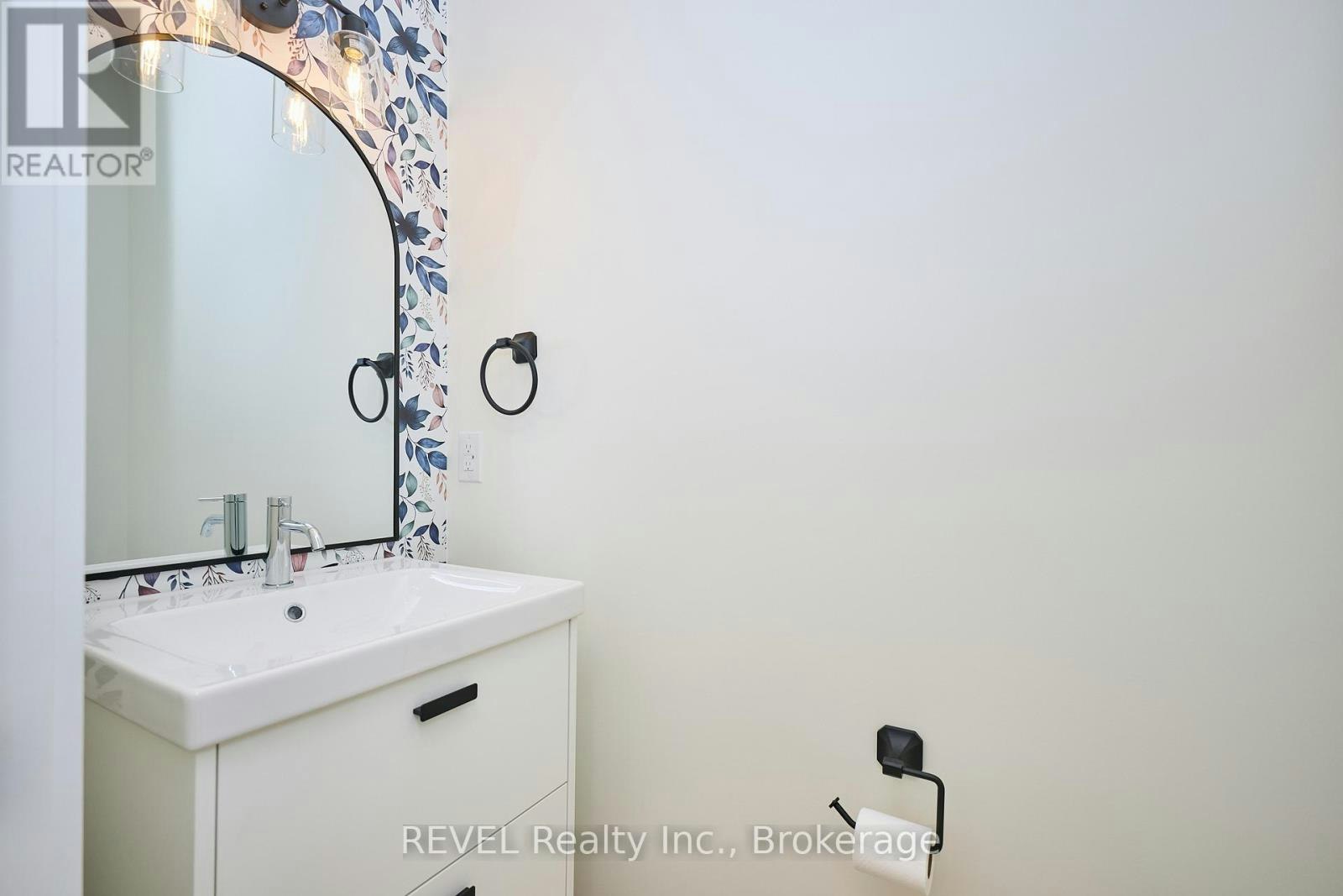 UPPER UNIT-4650 Belfast Avenue, Niagara Falls, ON, L2E 4G3 - 3