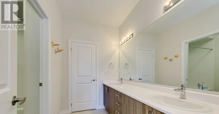 140 Zachary Crescent, Oakville, ON, L6H 0W1 - 38