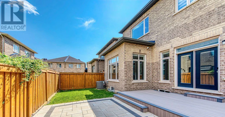 140 Zachary Crescent, Oakville, ON, L6H 0W1 - 46